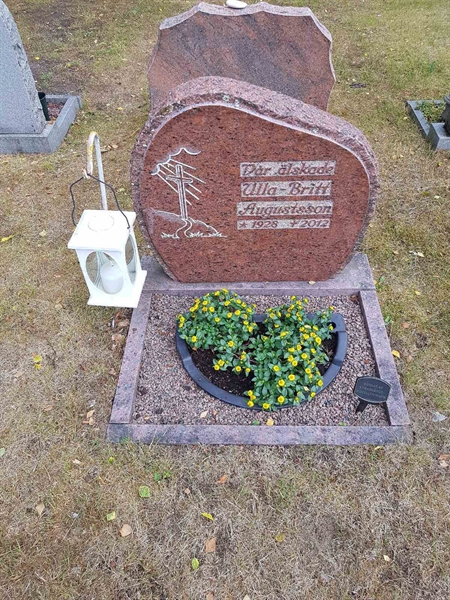 Grave number: 01 15076