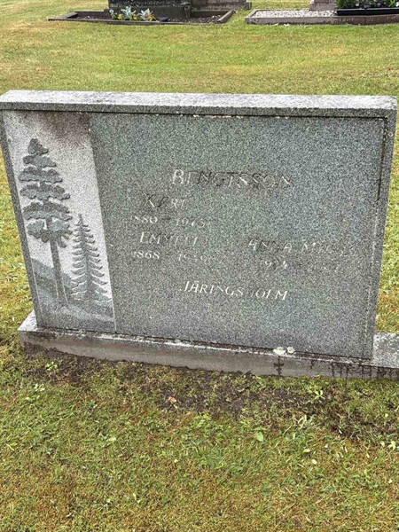 Grave number: SKF D    37, 38