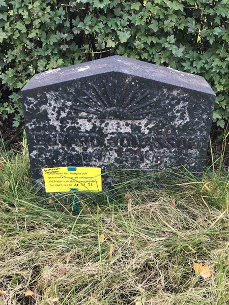 Grave number: ÅR U1    52