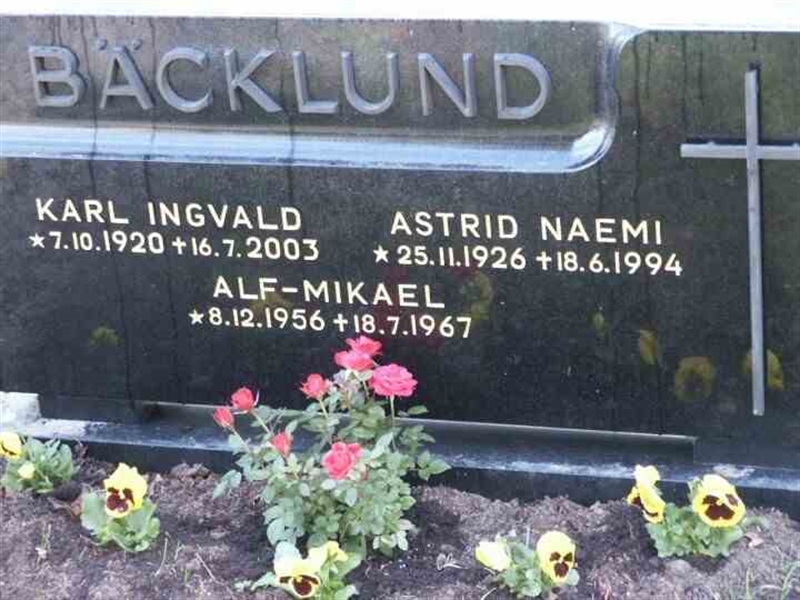 Grave number: 1 GA 05 419-421