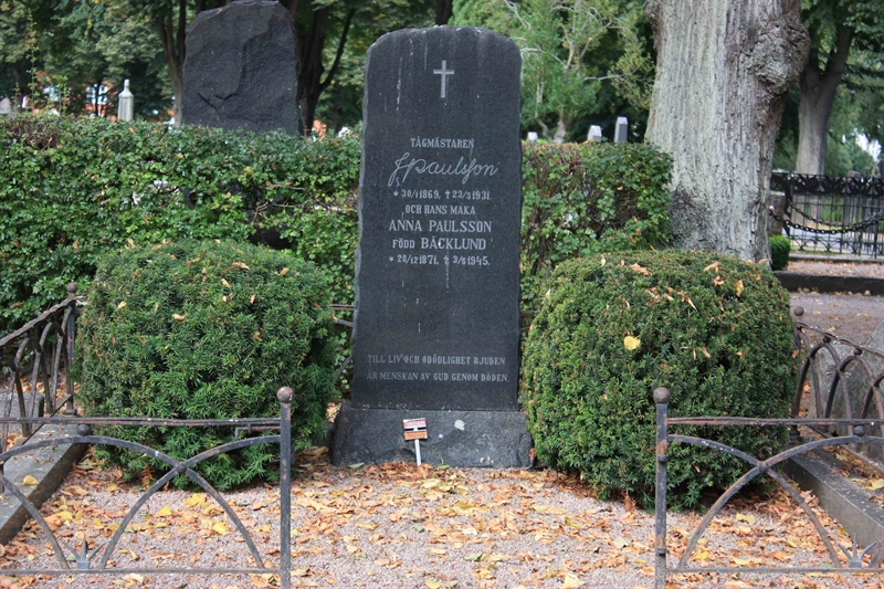 Grave number: Ö NSN    52, 53