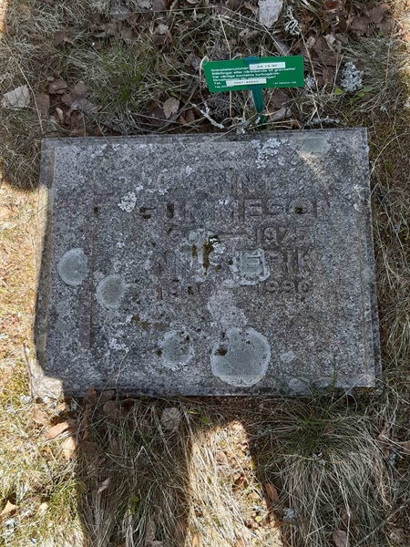 Grave number: KA 14    90