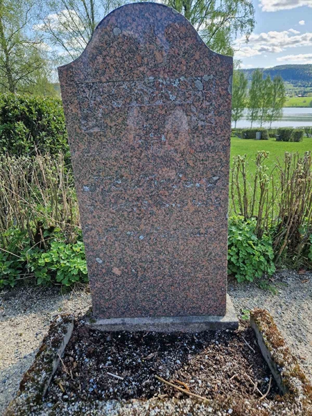 Grave number: 501 21 4214-4217