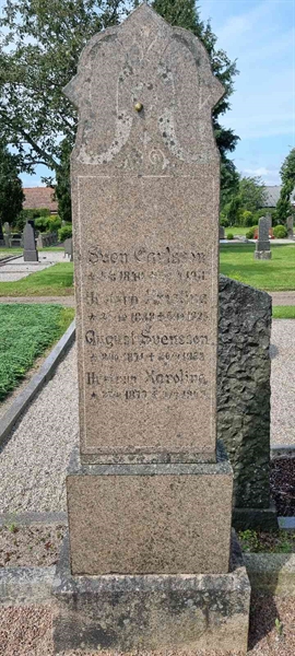 Grave number: LM 1 13  025