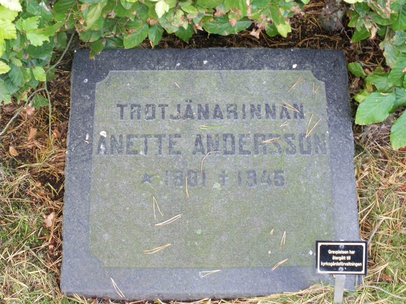Grave number: HÖB 27    14