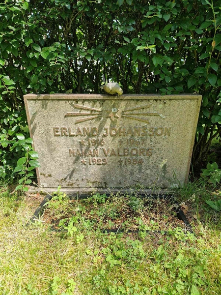 Grave number: 1 KV.4   276-277