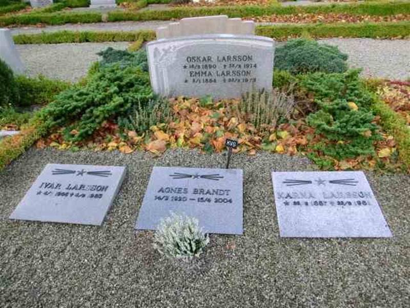 Grave number: ÖK L    022