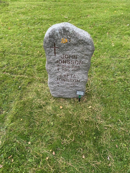 Hautatunnus: 2 C   445