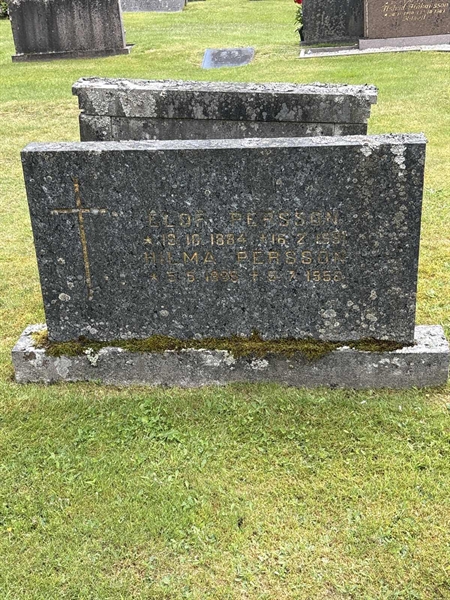 Grave number: SKF E   132, 133