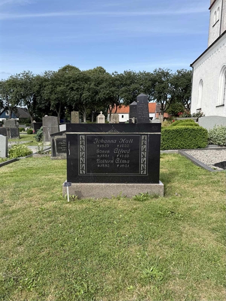 Grave number: ON C   333, 334, 335