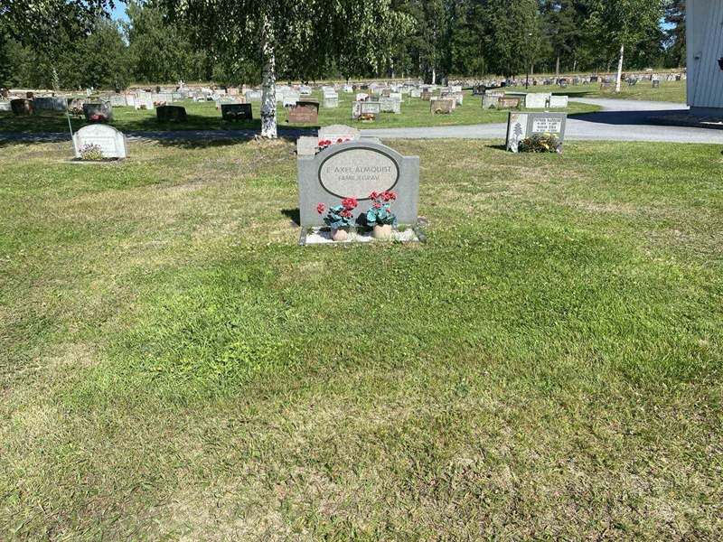 Grave number: 4 G 03   225