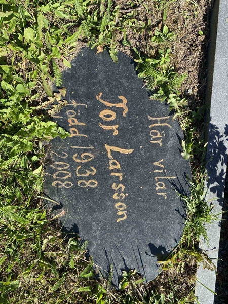 Grave number: 4 G 08 21
