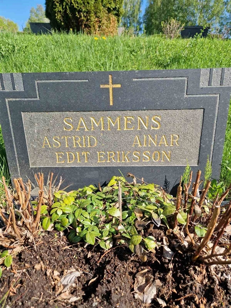 Grave number: 501 25 5016-5018