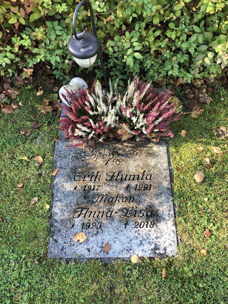 Hautatunnus: 3 N    47