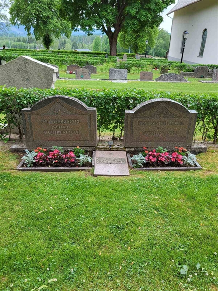 Grave number: Jä 02    18