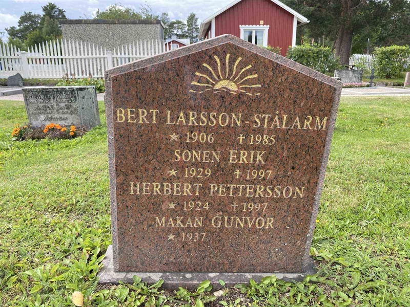 Grave number: 2 08 422