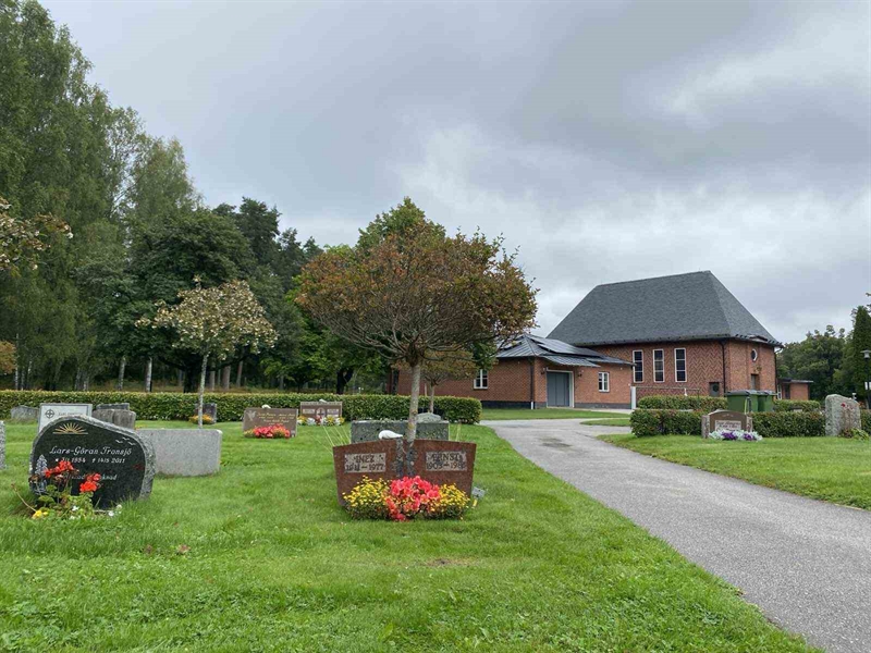 Grave number: 1 19    101, 102