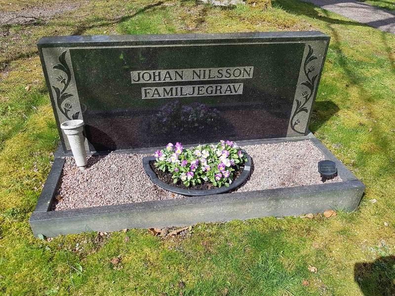 Grave number: 01  3283