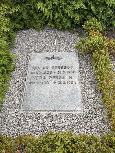 Grave number: NK Urn s    10