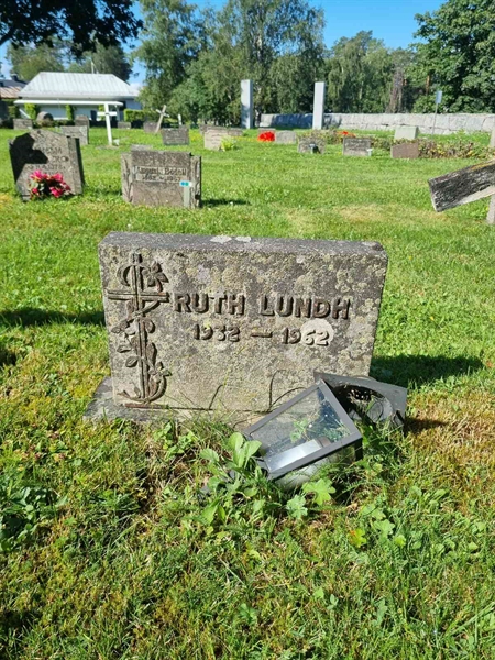 Grave number: 1 18  138