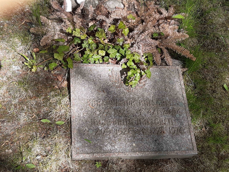 Grave number: KA 14    92
