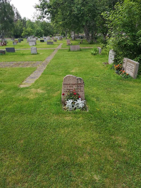 Hautatunnus: NK 04    10