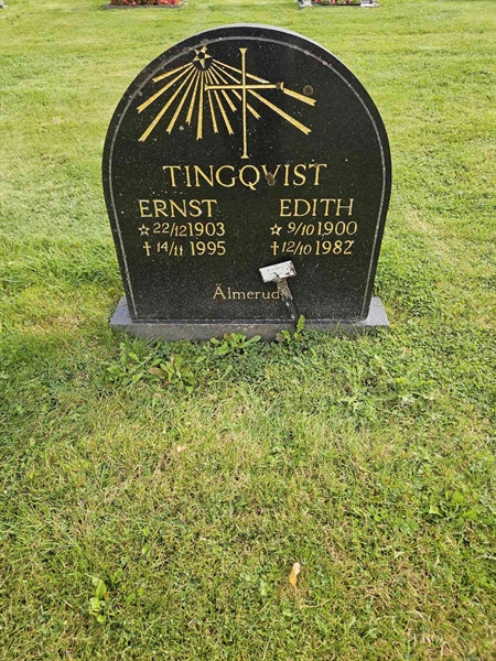 Grave number: Fr 8   402-403
