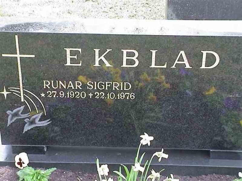 Grave number: 1 GF 04 198-199