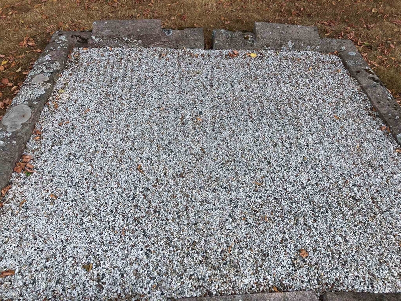 Grave number: Ko 03    61, 62