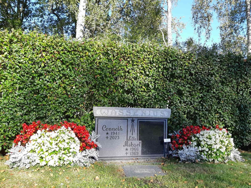 Grave number: Fr 7    45-46
