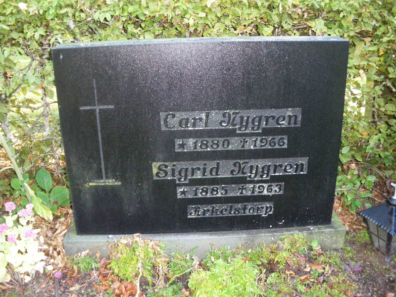 Grave number: SB 29     4