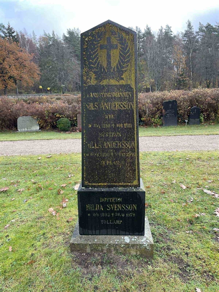 Grave number: VV 4   418, 419