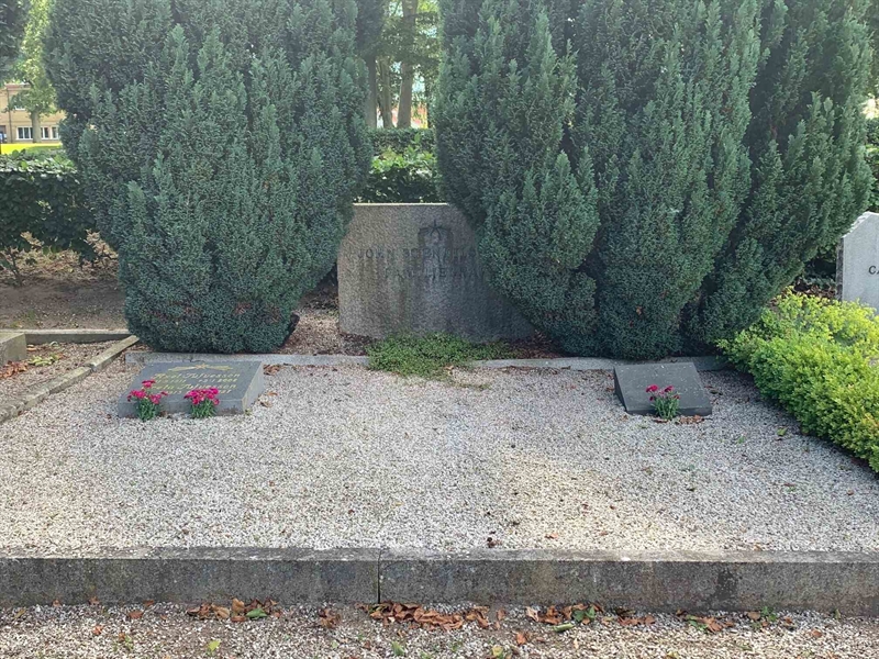 Grave number: SH 66    17