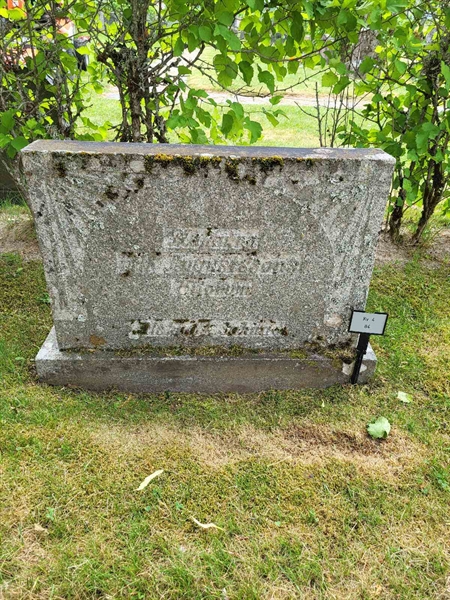 Grave number: Jä 04    84