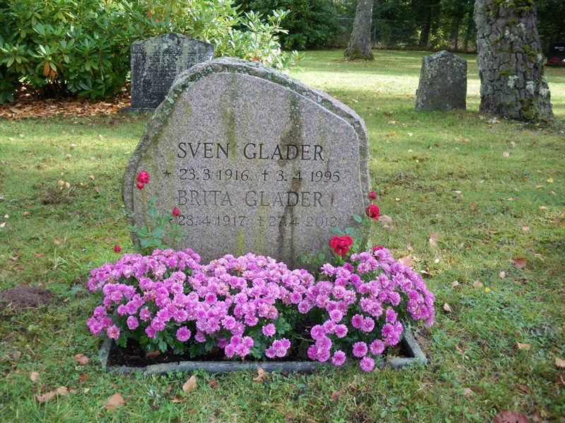 Grave number: SB 70     1
