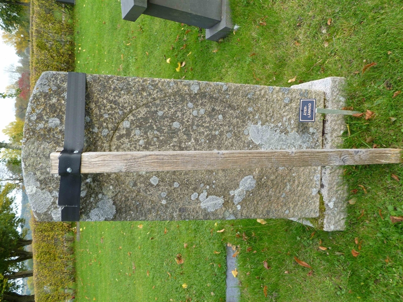 Grave number: ROG B  192, 193