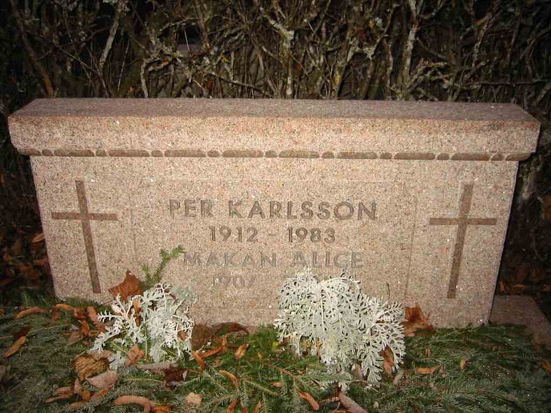 Grave number: KV 19    42-43