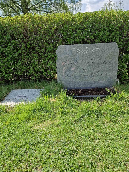 Grave number: 501 11 1704-1706