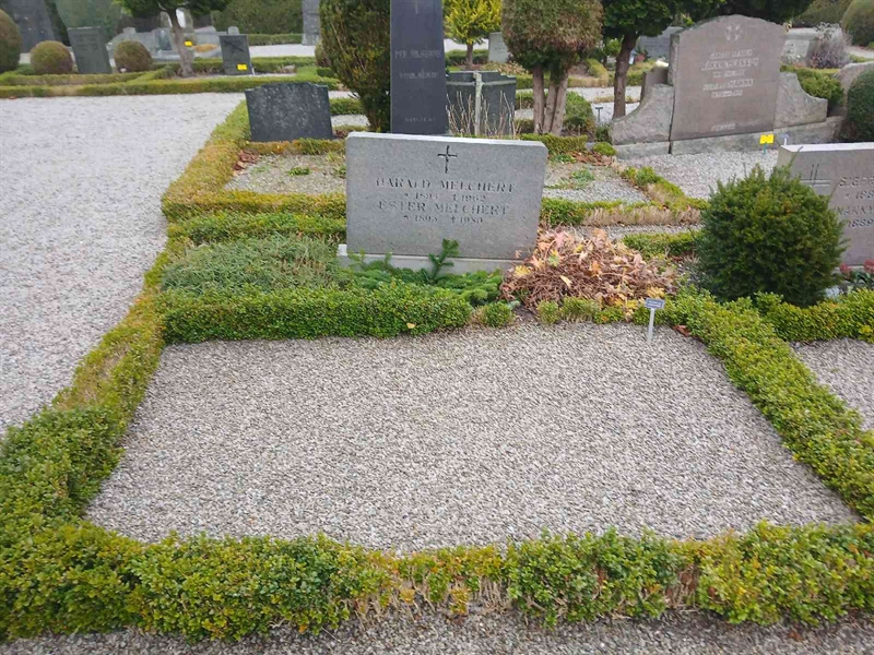 Grave number: FE A    86, 87