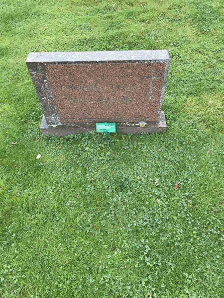 Grave number: B 01    61, 62