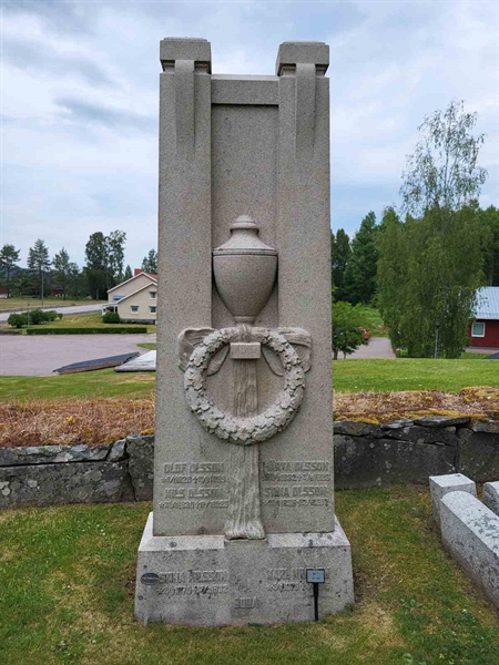 Grave number: Jä 01    22-23