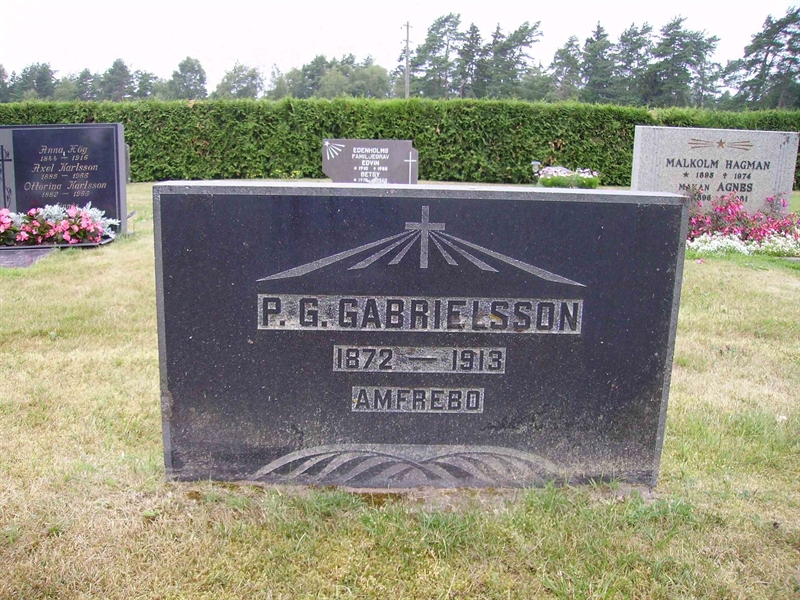 Grave number: 2 F   092