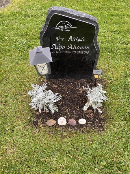 Gravnummer: 2 E   198