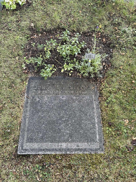 Grave number: 1 NU    12