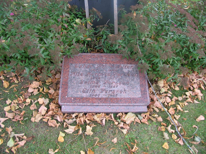 Grave number: 4 C   190