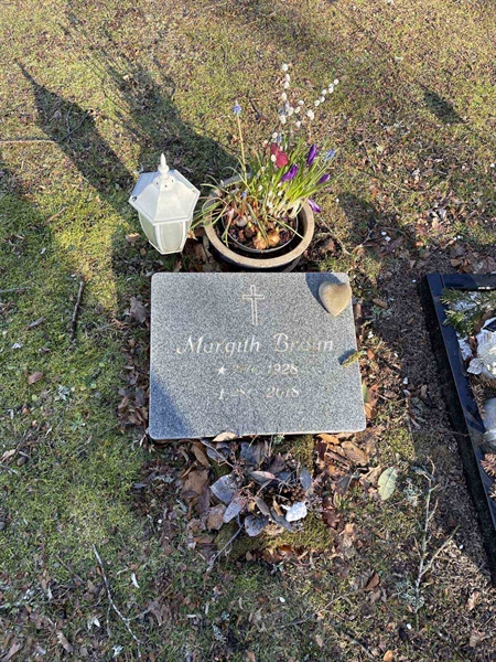 Grave number: VV 1   256