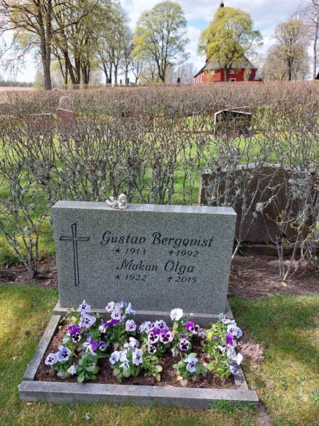 Grave number: HÖ 7   62, 63