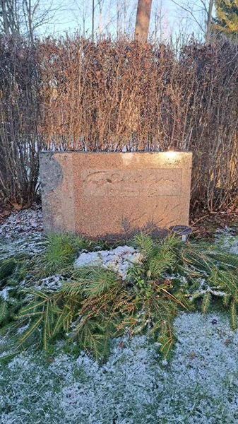 Gravnummer: 6 05    203, 204