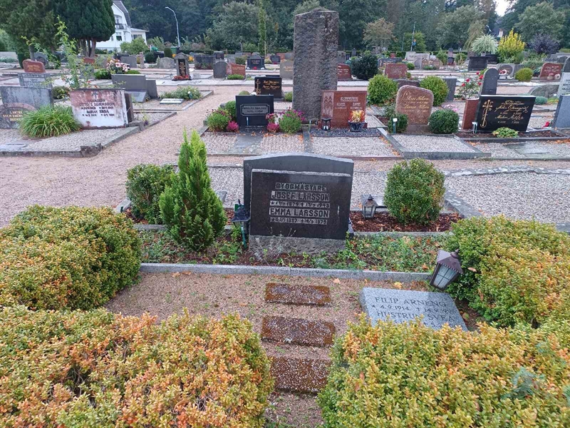 Grave number: OS D    59, 60, 61