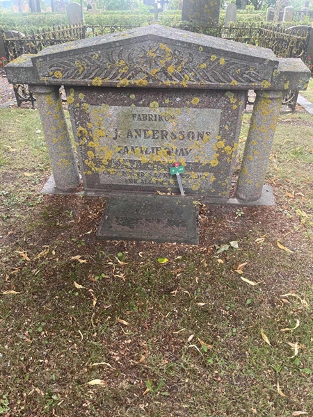 Grave number: 1 1 B   160